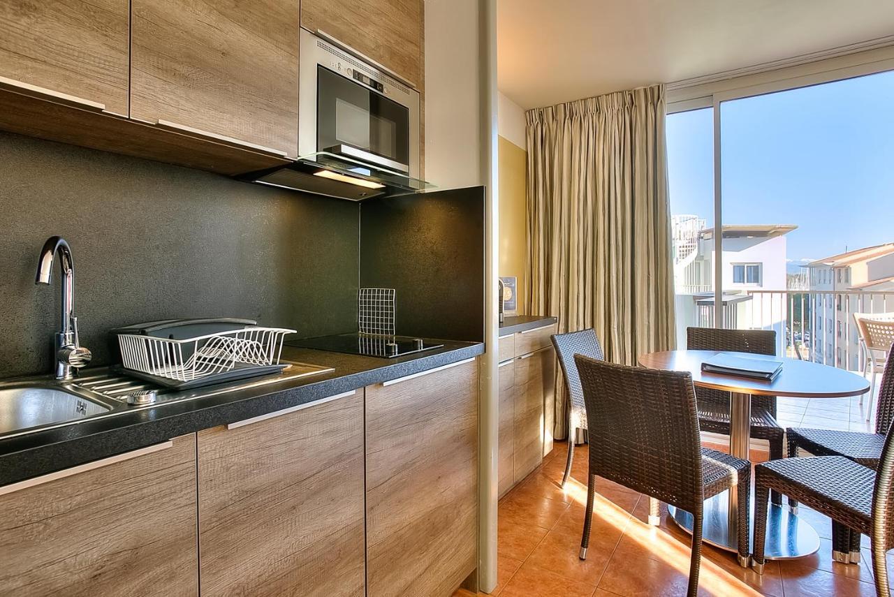 Appartement Port Prestige - Terrasse - Piscine - Parking Антиб Екстериор снимка