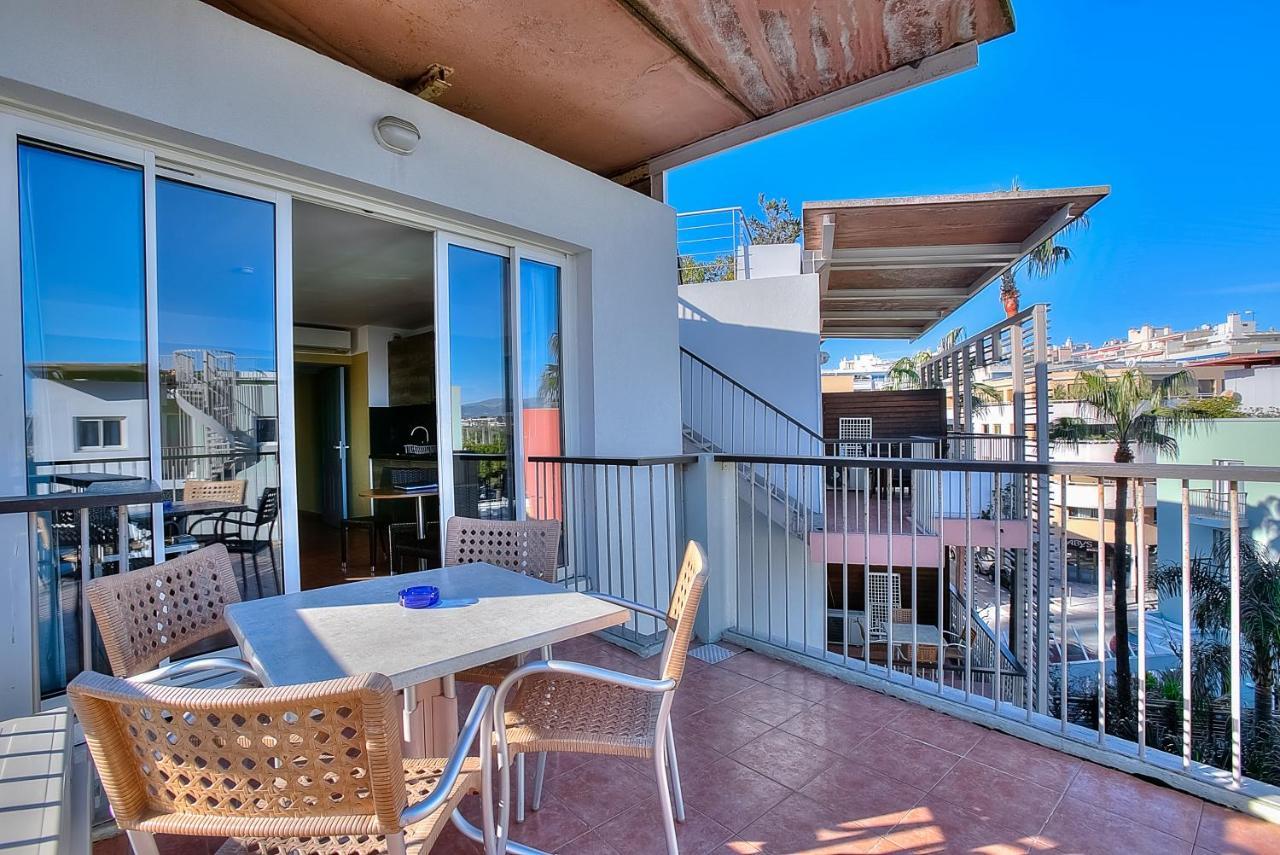 Appartement Port Prestige - Terrasse - Piscine - Parking Антиб Екстериор снимка