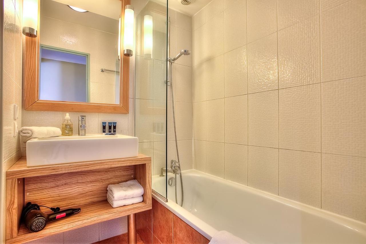 Appartement Port Prestige - Terrasse - Piscine - Parking Антиб Екстериор снимка
