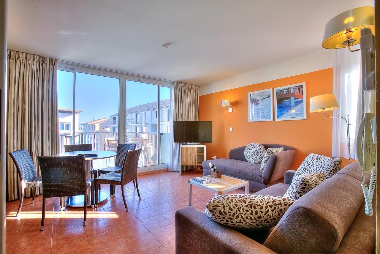 Appartement Port Prestige - Terrasse - Piscine - Parking Антиб Екстериор снимка