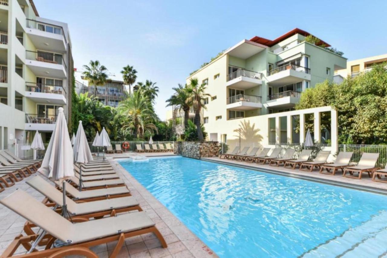 Appartement Port Prestige - Terrasse - Piscine - Parking Антиб Екстериор снимка